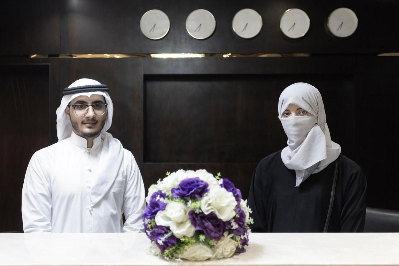 Dior Inn Apartment Hotel เจดดาห์ ภายนอก รูปภาพ